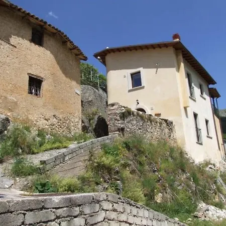 Via Mannella, Collimento, L'aquila